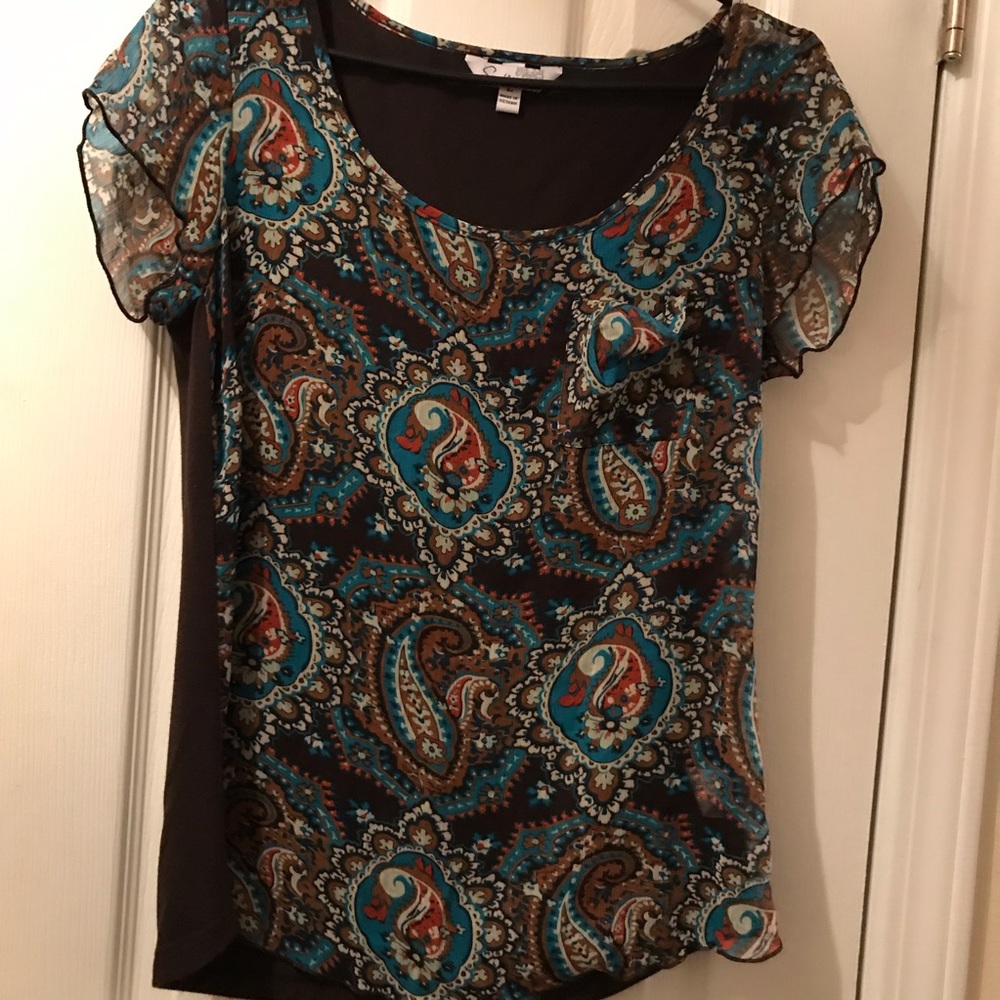 3 for $20 ❤️ Speechless multicolored top.
